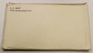 lot 52 image: 1974 United States Denver & Philadelphia Mint Uncirculated Coin Set