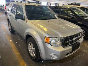 lot 8 image: 2012 Ford Escape XLT 4x4
