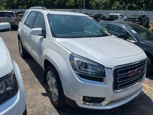 lot 19 image: 2017 GMC Acadia Limited AWD