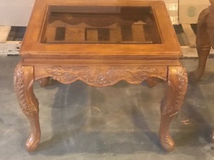 lot 21 image: 2 - Solid wood end tables with glass tops