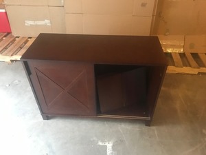 lot 25 image: Wine cabinet with shelves