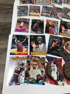 lot 256 image: Lot of Basketball Cards