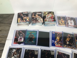 lot 259 image: Lot of Basketball Cards