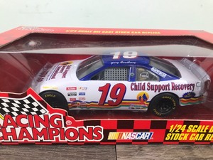 lot 274 image: 1997 Racing Champions Nascar Gary Bradberry #19  Child Support Recovery International 124 scale die cast stock car