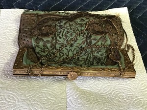 lot 314 image: Antique purse
