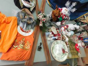 lot 144 image: holiday decor-Halloween, Easter, Christmas