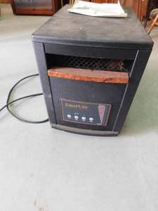 lot 153 image: Electric heater