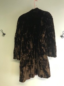 lot 363 image: Real fur coat