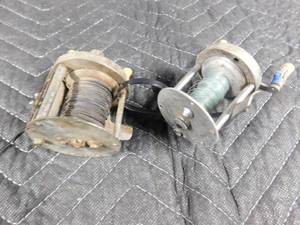 lot 430 image: 2 Vintage casting reels