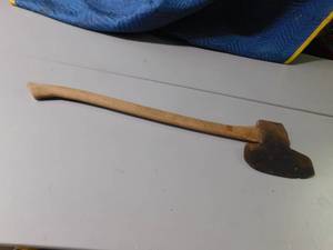 lot 456 image: Broad ax
