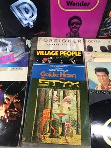 lot 507 image: Lot of records