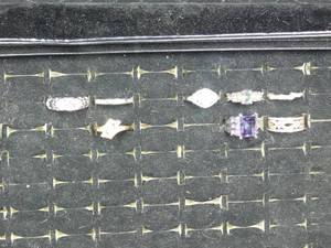 lot 474 image: 2 Sterling silver, 1-18K gold filled. and 5 costume rings