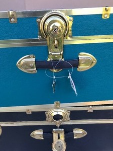 lot 553 image: 3 - chests  storage lockers