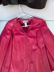 lot 32 image: Womens Leather Jackets and Coats