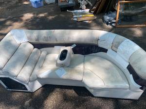 lot 57 image: Pontoon Boat Seats