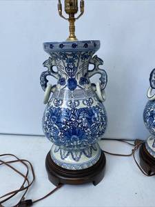 lot 23 image: Stunningly Detailed Vintage Chinese Porcelain Pair of Table Lamps