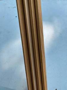 lot 61 image: Oak Molding