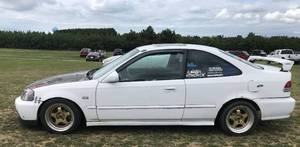 lot 1 image: 1997 Honda Civic Si