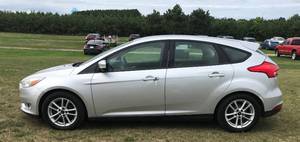 lot 3 image: 2015 Ford Focus SE