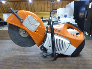 lot 60 image: Stihl Gas Powered ChopConcrete Saw