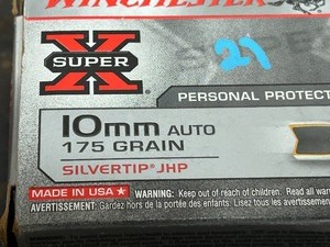 lot 21 image: (20) Rounds Winchester 10mm-Auto 175grain Silvertip JHP