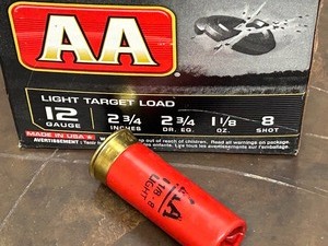 lot 115 image: (25) Rounds Winchester AA 12gauge 2.75 #8-Shot 1 18oz