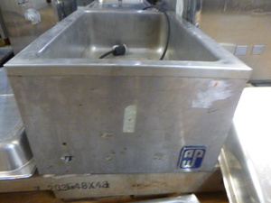 APW Counter Top Electric Food Warmer