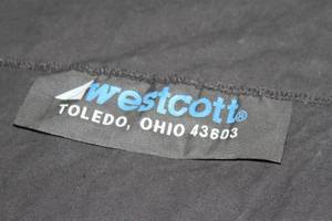 lot 99 image: Westcott Sound Stage Pro Photo & Lighting Black Theatrical Drapery  Drop - Black 25 x 10