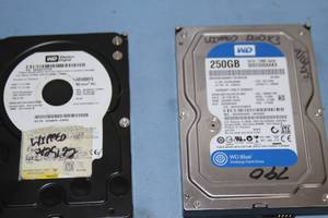 lot 78 image: Lot of SATA Computer Hard Drives - Hitachi  and Western Digital