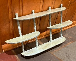 lot 49 image: Vintage Mid Century Wooden Hanging Wall Shelf