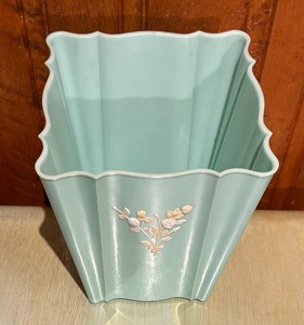 lot 100 image: Vintage Schwartz Bris Waste Receptacle