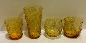 lot 119 image: Variety of Vintage Anchor Hocking Milano Amber Tumblers