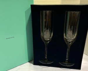 lot 32 image: Tiffany & Company Champagne Flutes