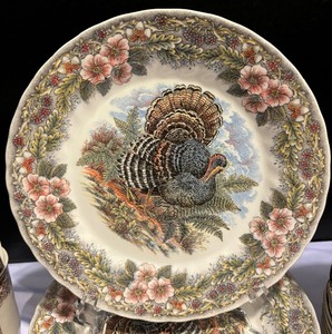 lot 150 image: Festive Turkey China Grouping by Queens and Johnson Bros