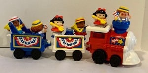 lot 210 image: Fisher Price Little People Fourth of July Train