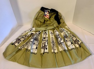 lot 232 image: Magic of Mary Blair by Pin Up Couture Green Skirt with Fun Print NWT