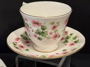 lot 271 image: Vintage Royal Albert Three Tiered Tidbit Tray, Royal Albert Cream and Sugar Set & Varied TeacupsSaucers