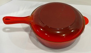 lot 25 image: Le Creuset Covered Enameled Cast Iron Saucepan #16