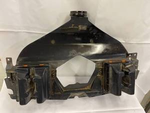 lot 336 image: 1988 Chevrolet Camaro IROC 5.7TPI Air Cleaner Assembly