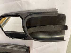 lot 343 image: Custom Towing Mirrors