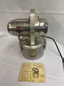lot 345 image: Commander Fogger Model 672 in Original Box