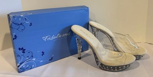 lot 391 image: Fabulicious Clear and Rhinestone Cocktail Pumps