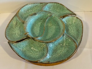 lot 380 image: Mid Century California Glazed Ceramic Aqua Blue Lazy Susan