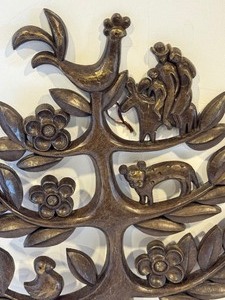 lot 76 image: Vintage Mid Century HOMCO Tree of Life Wall Hanging