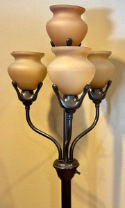lot 421 image: Four Globe Decorative Floor Lamp