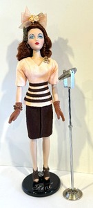 lot 446 image: Ashton Drake Gene Fashion Doll and Genes USO Package