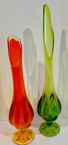 lot 19 image: Two Mid Century Viking Swung Glass Vases
