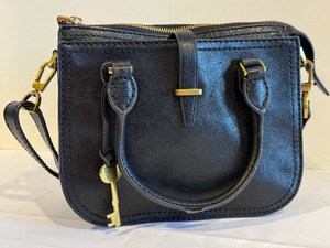 lot 406A image: Fossil Leather Handbag