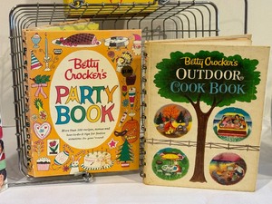 lot 476 image: Decorative Metal Basket, Jar, Betty Crocker Outdoor Cookbook and Betty Crocker Party Cookbook