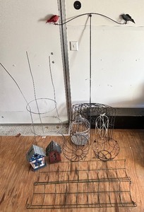 lot 509 image: Fun Yard Finds